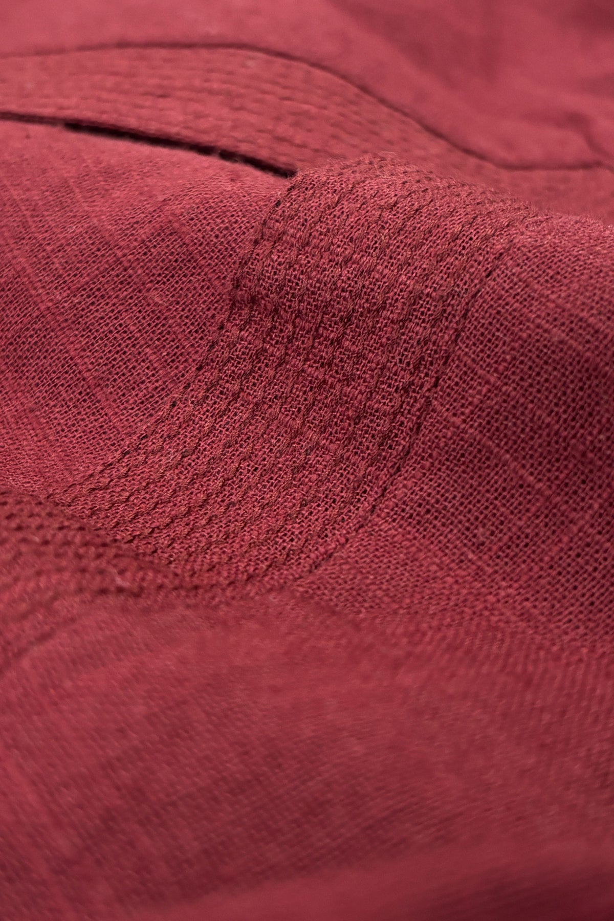 Surplus: Roza Nadiya Maroon Kurta