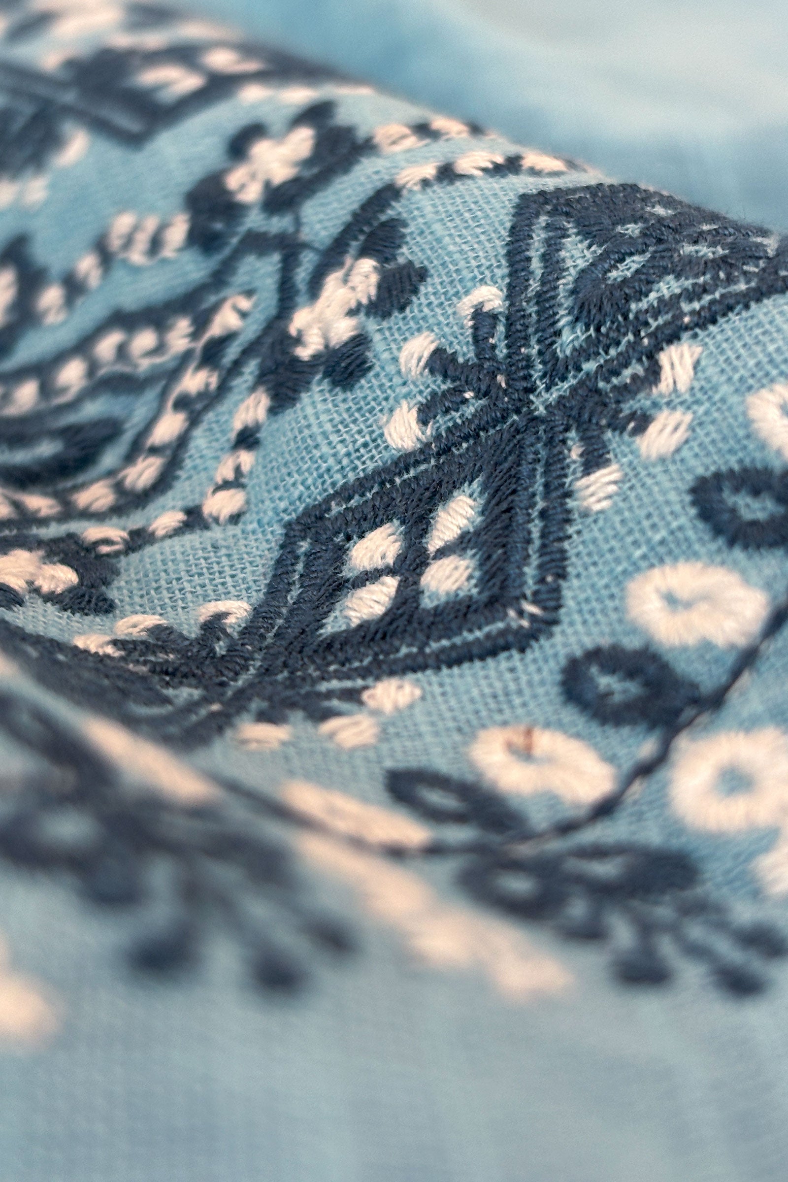 Surplus: Mehraab Roheen Blue Kurta