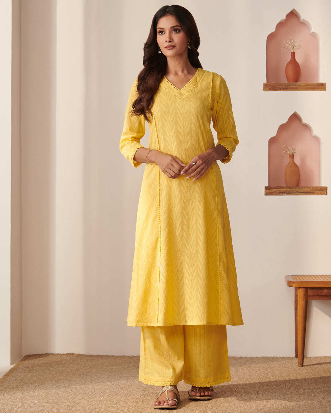 Roza Darya Daffodil Yellow Farsi