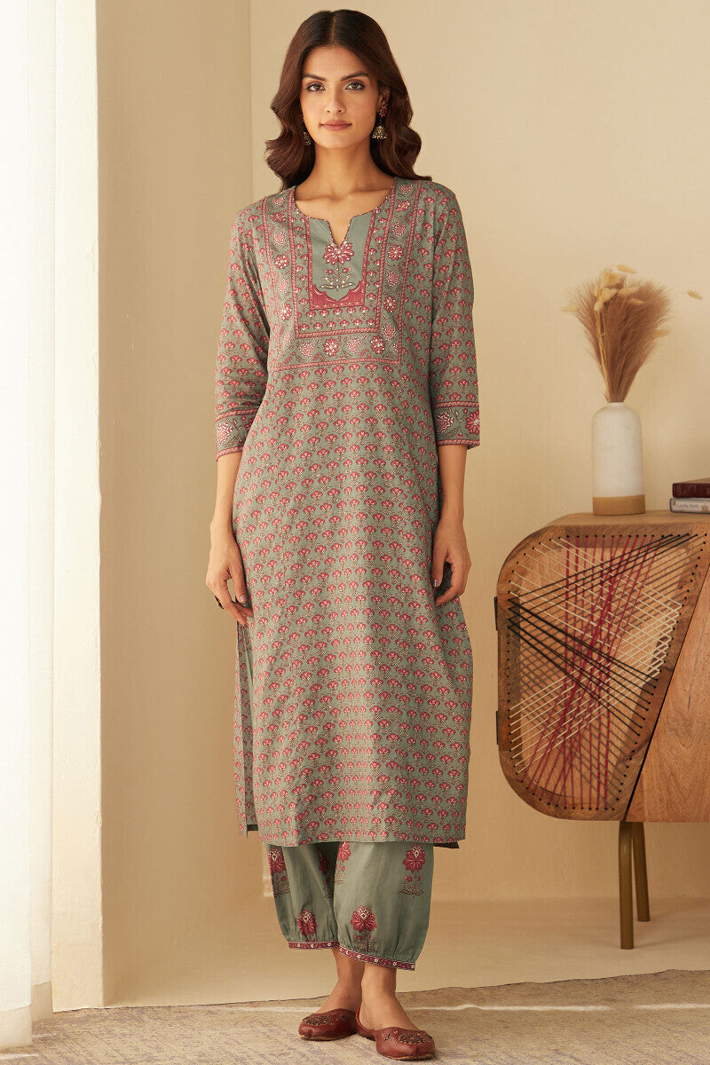 Mahnoor Zoya Kurta