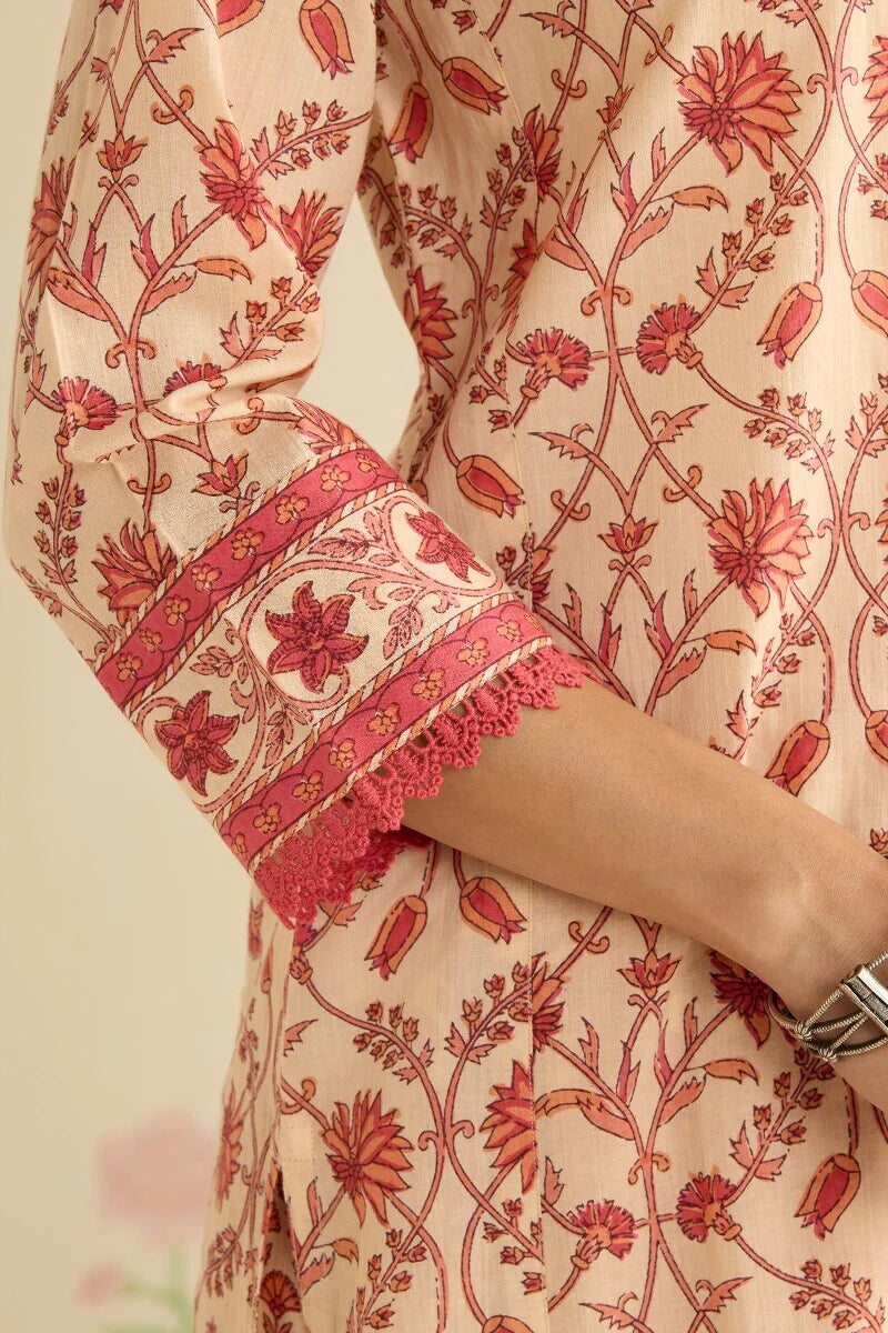 Surplus: Gulraiz Amreen Sanganeri Kurta