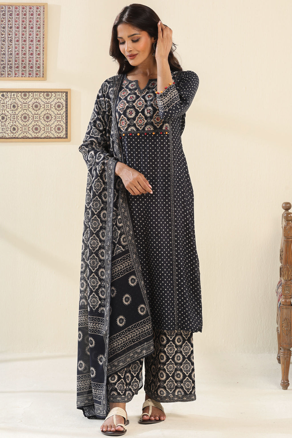 Rafey Rangrez Rangrez Jasmin Farsi – Farida Gupta India