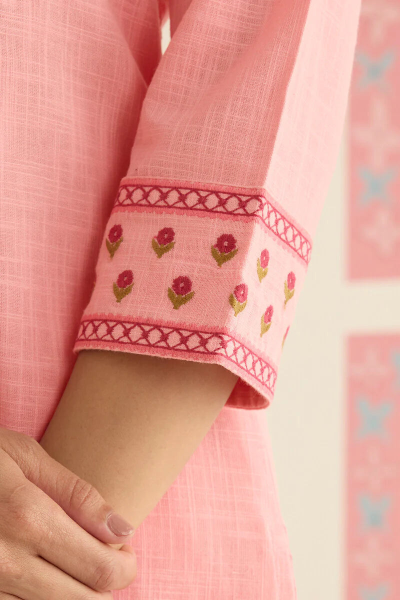 Surplus: Mehraab Mahi Pink Kurta