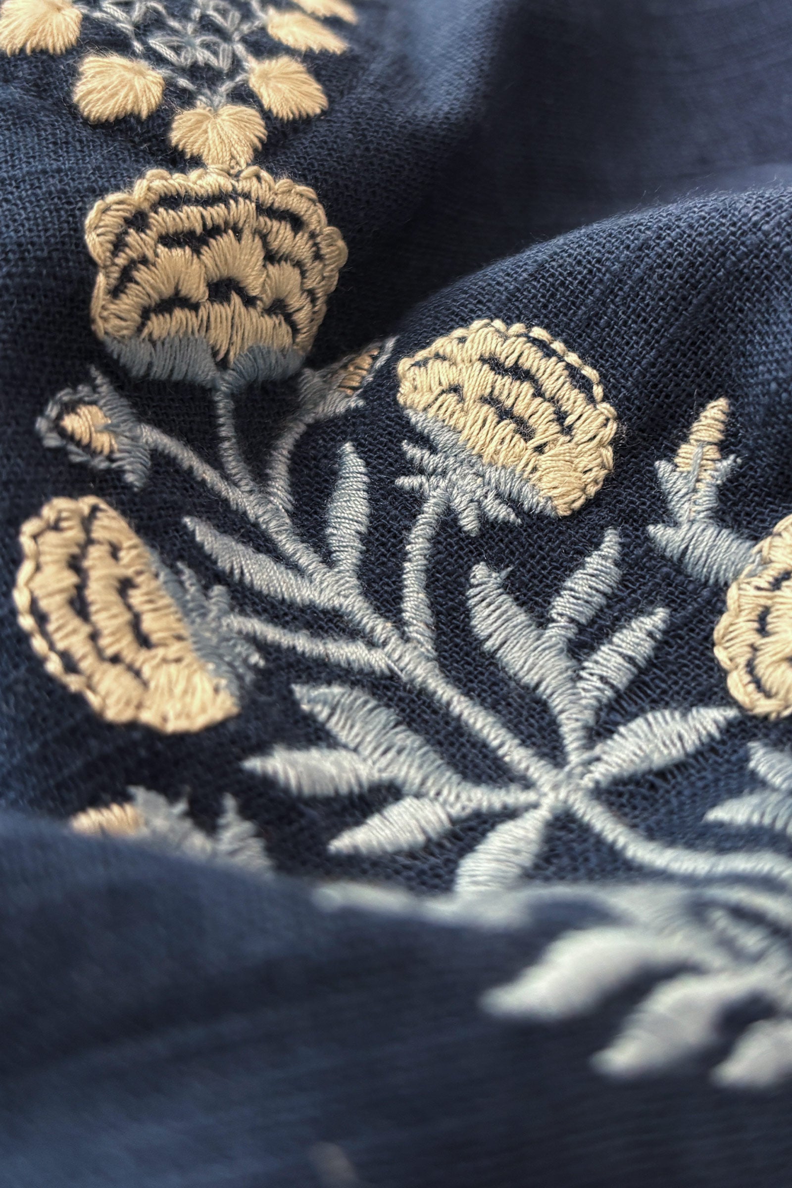Surplus: Mehraab Nihad Midnight Blue Kurta