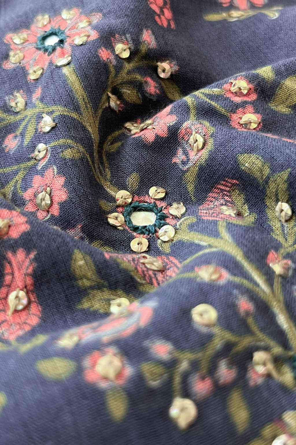 Surplus: Gulbahar Mirza Kurta