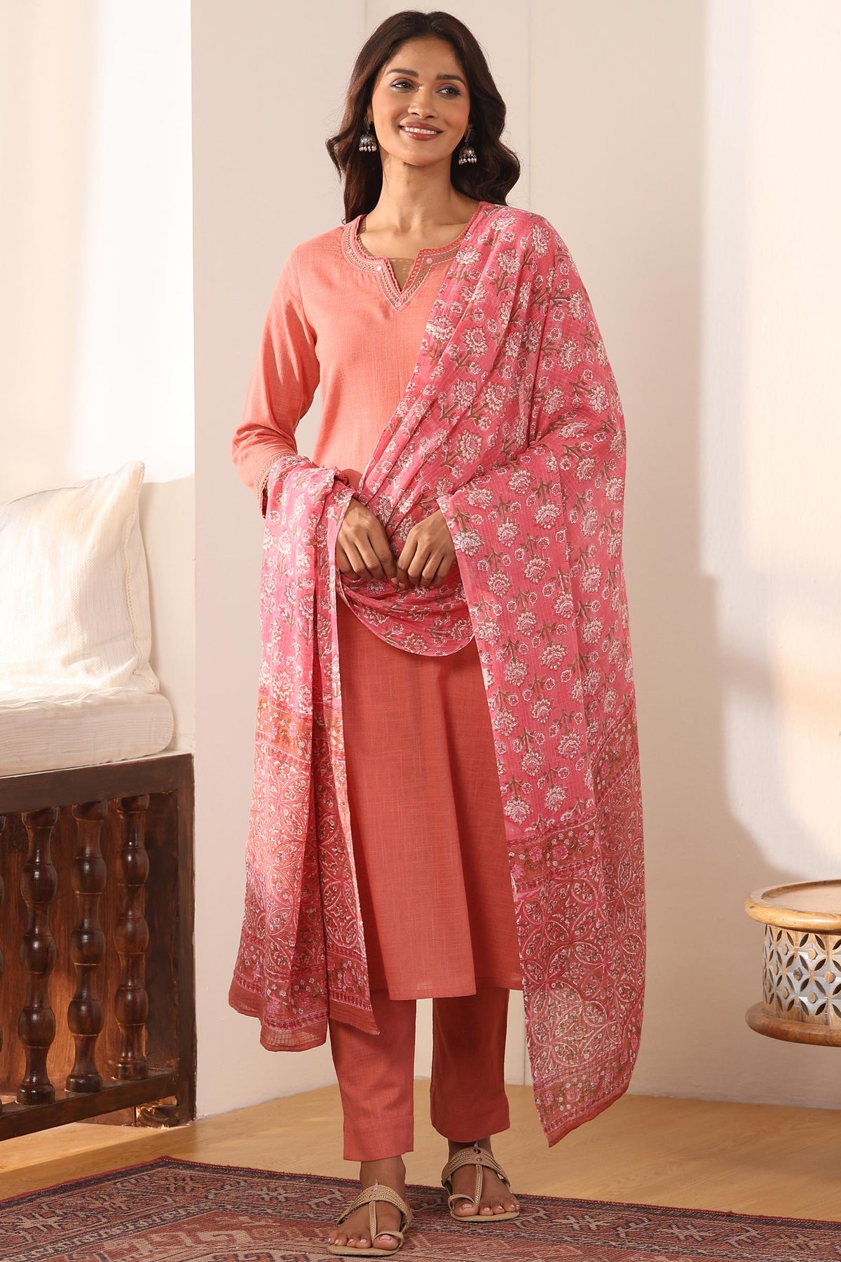 Roza Raima Pink Narrow Pants