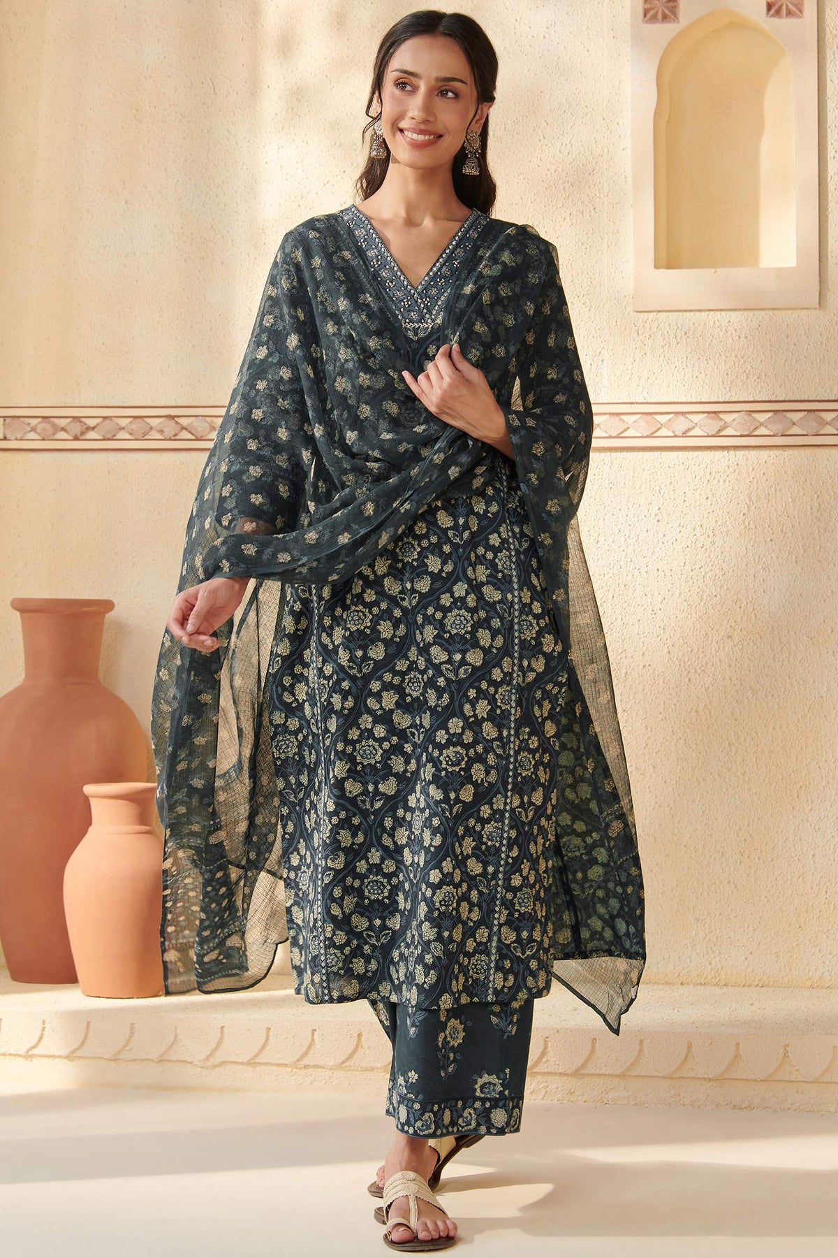 Sehra Zeinab Bagru Dupatta