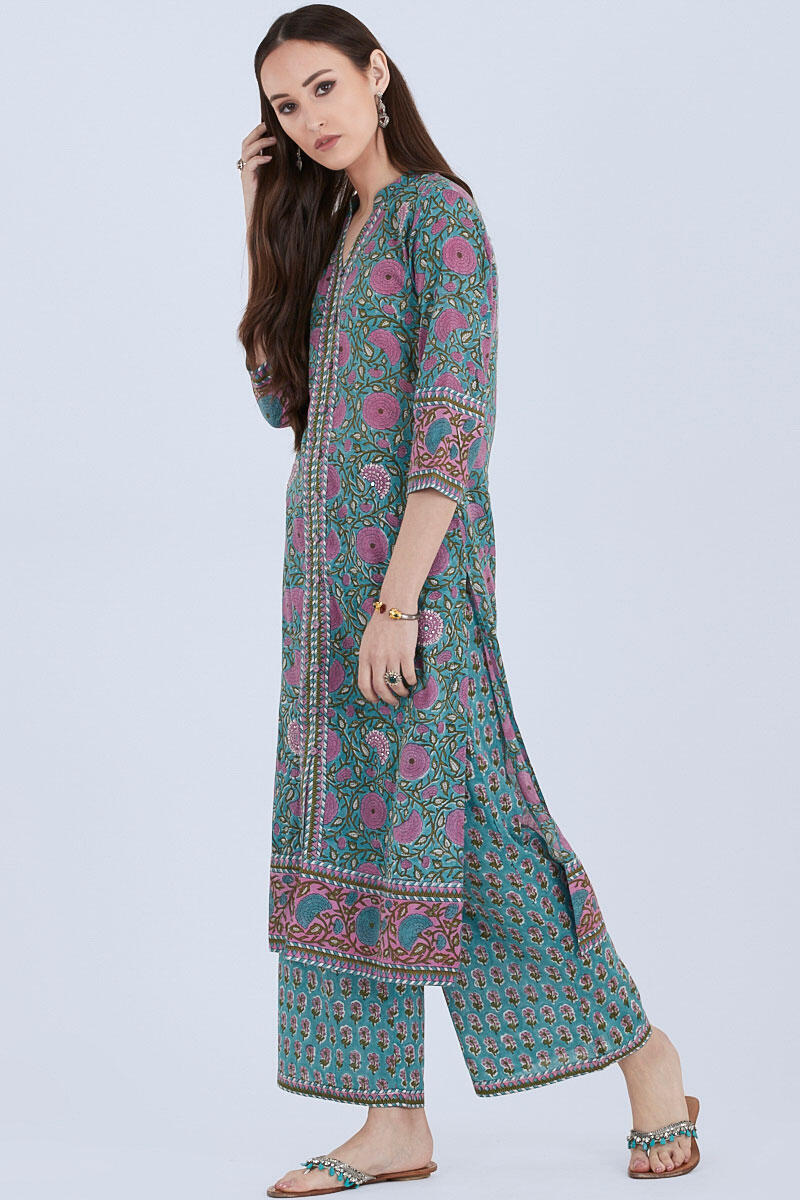 Nazm Zarin Kurta