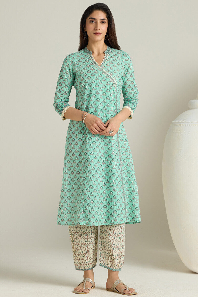 Nazmin Angrakha Kurta