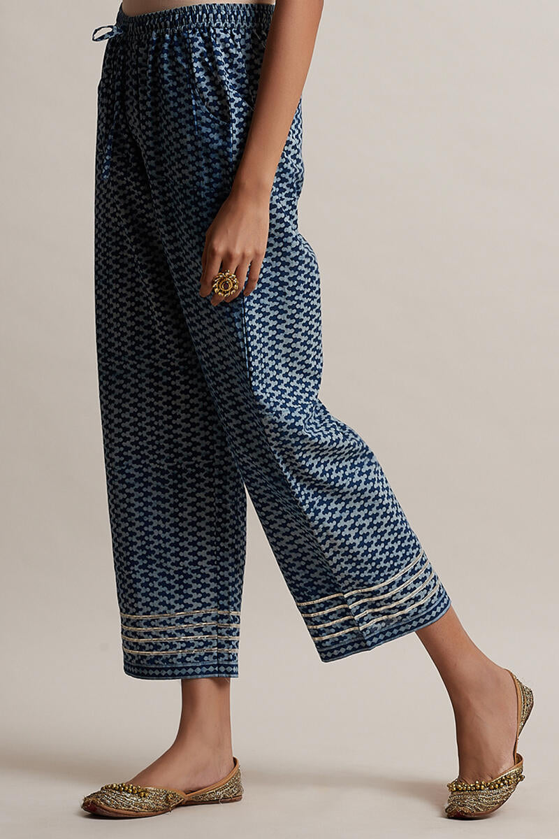 Nur Zabia Straight Farsi