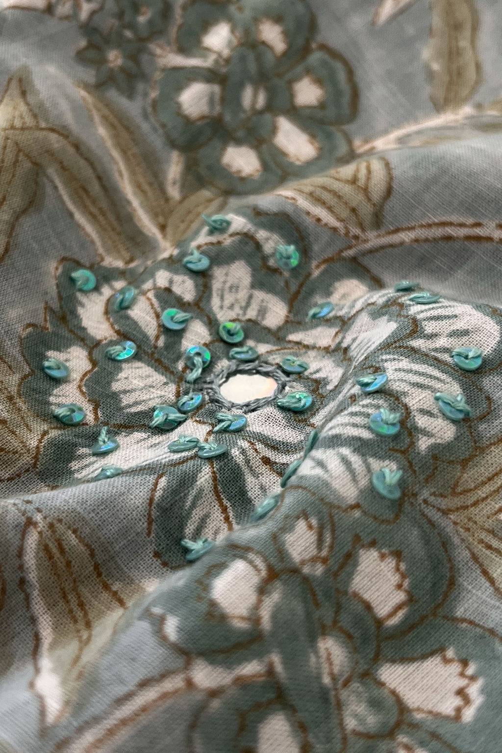 Gulshan Bagh Aliza Sanganeri Kurta