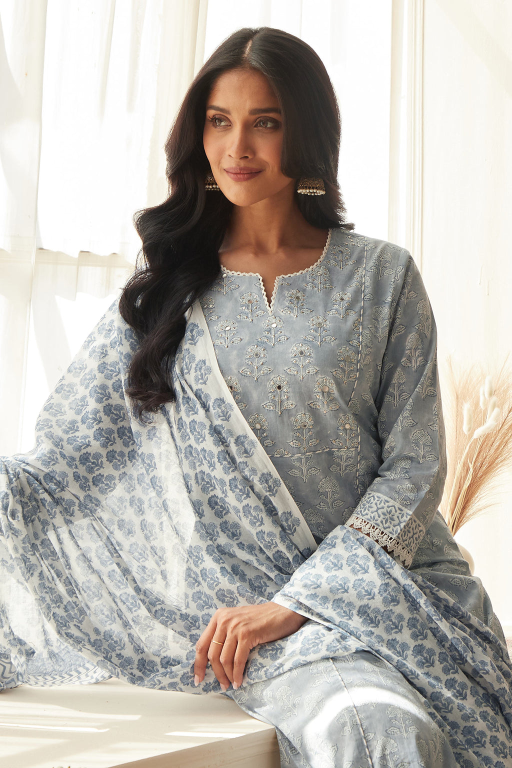 Rosheen Safeena Sanganeri Dupatta