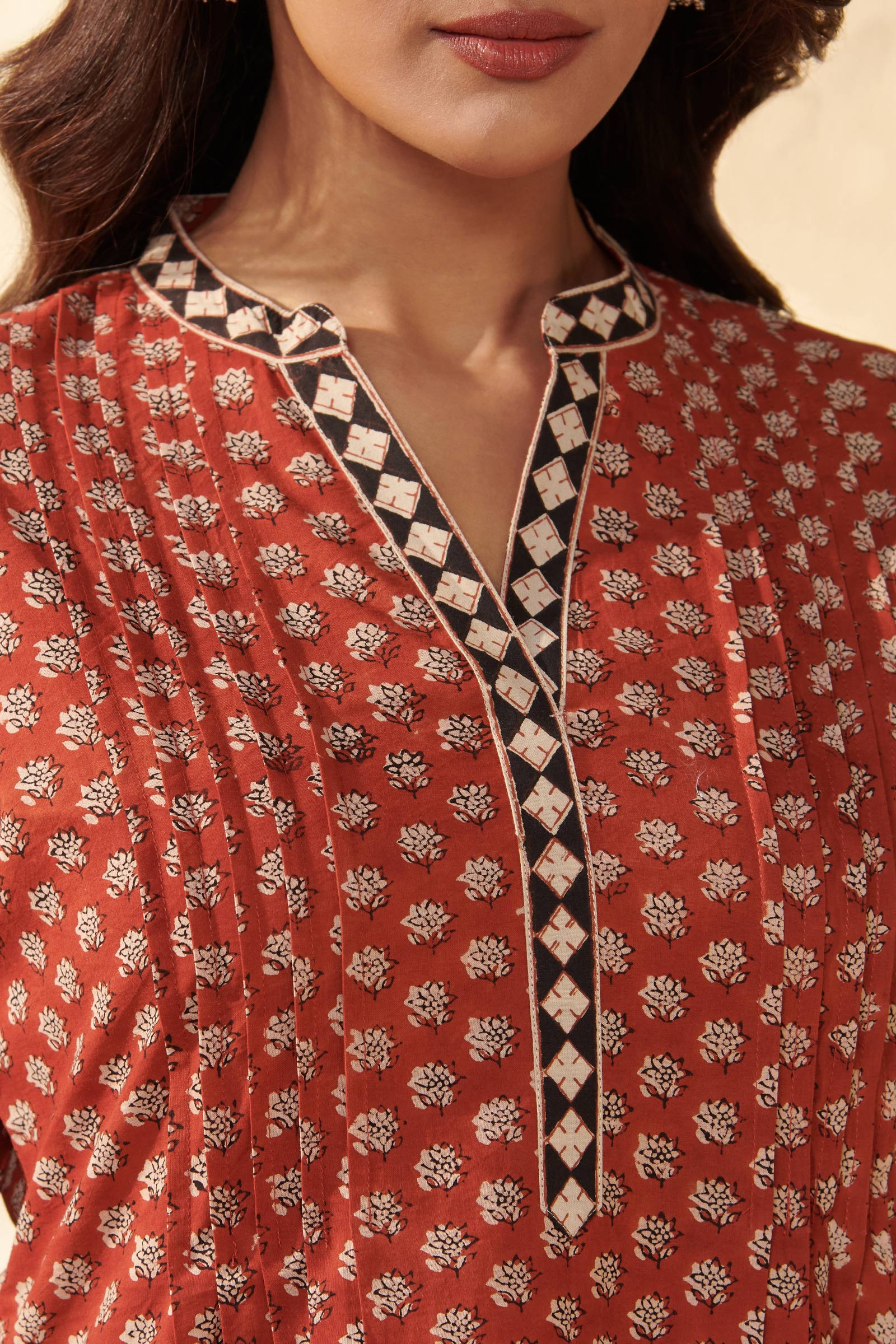 Surplus: Sehra Darya Bagru Top