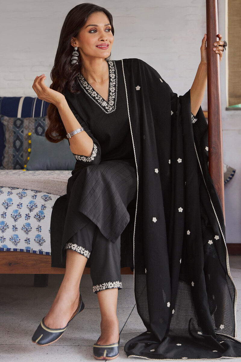 Mehraab Inaya Dupatta