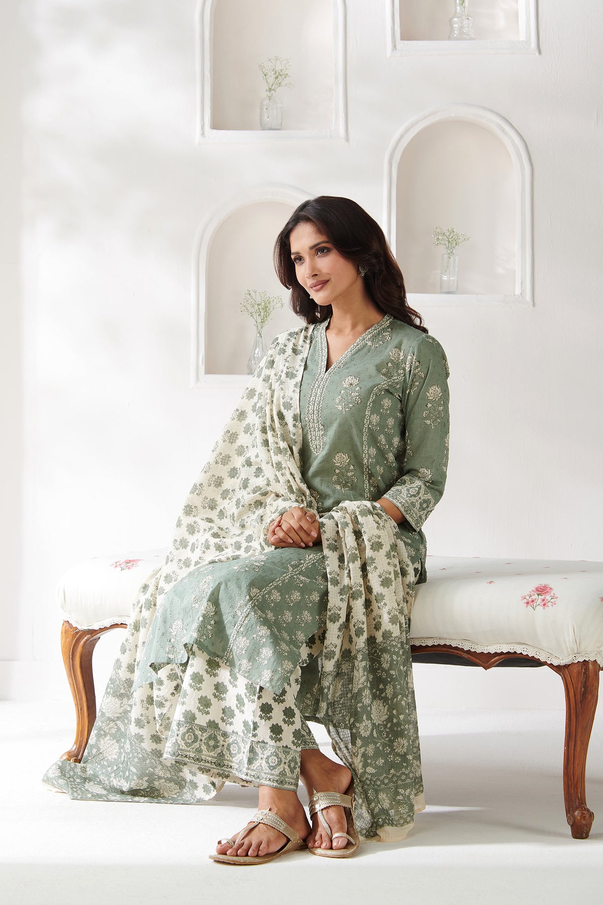 Gulbarg Nadira Sanganeri Farsi