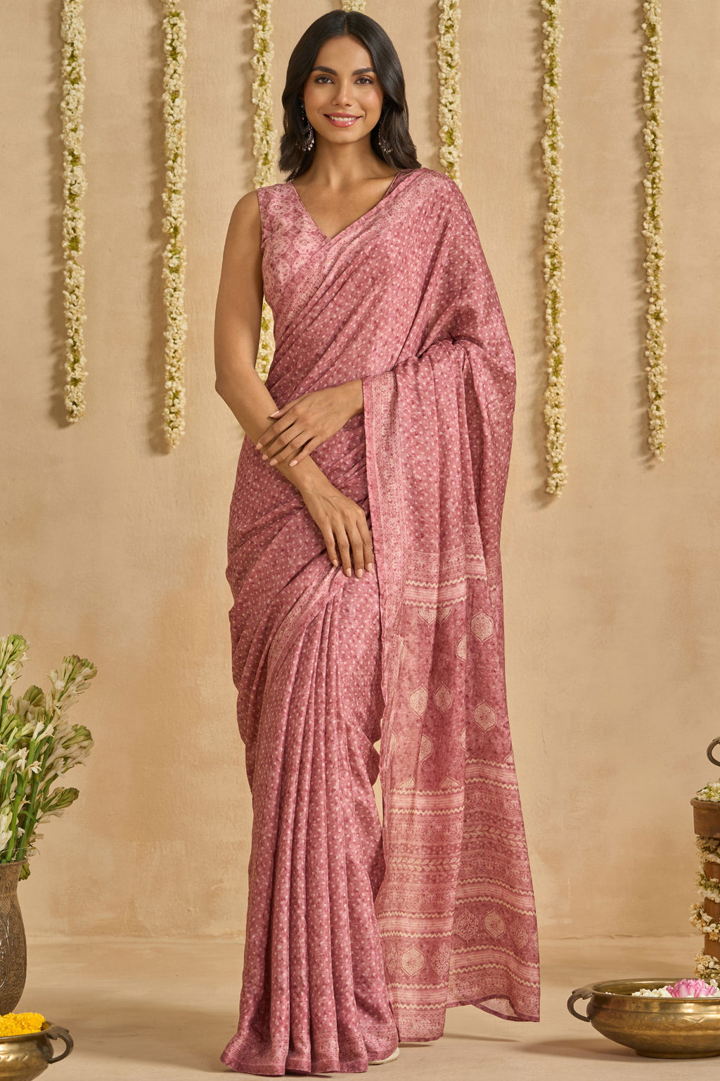 Surplus: Meherzaan Amira Saree