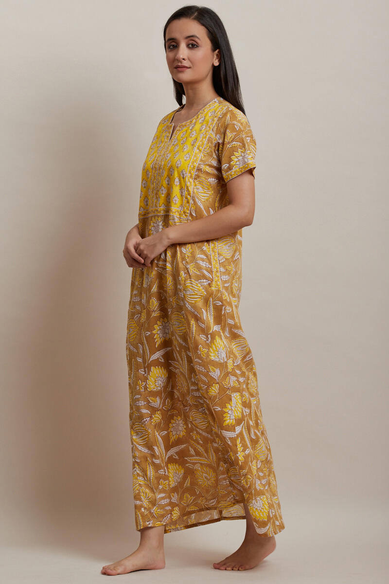 Nafees Heer Kaftan