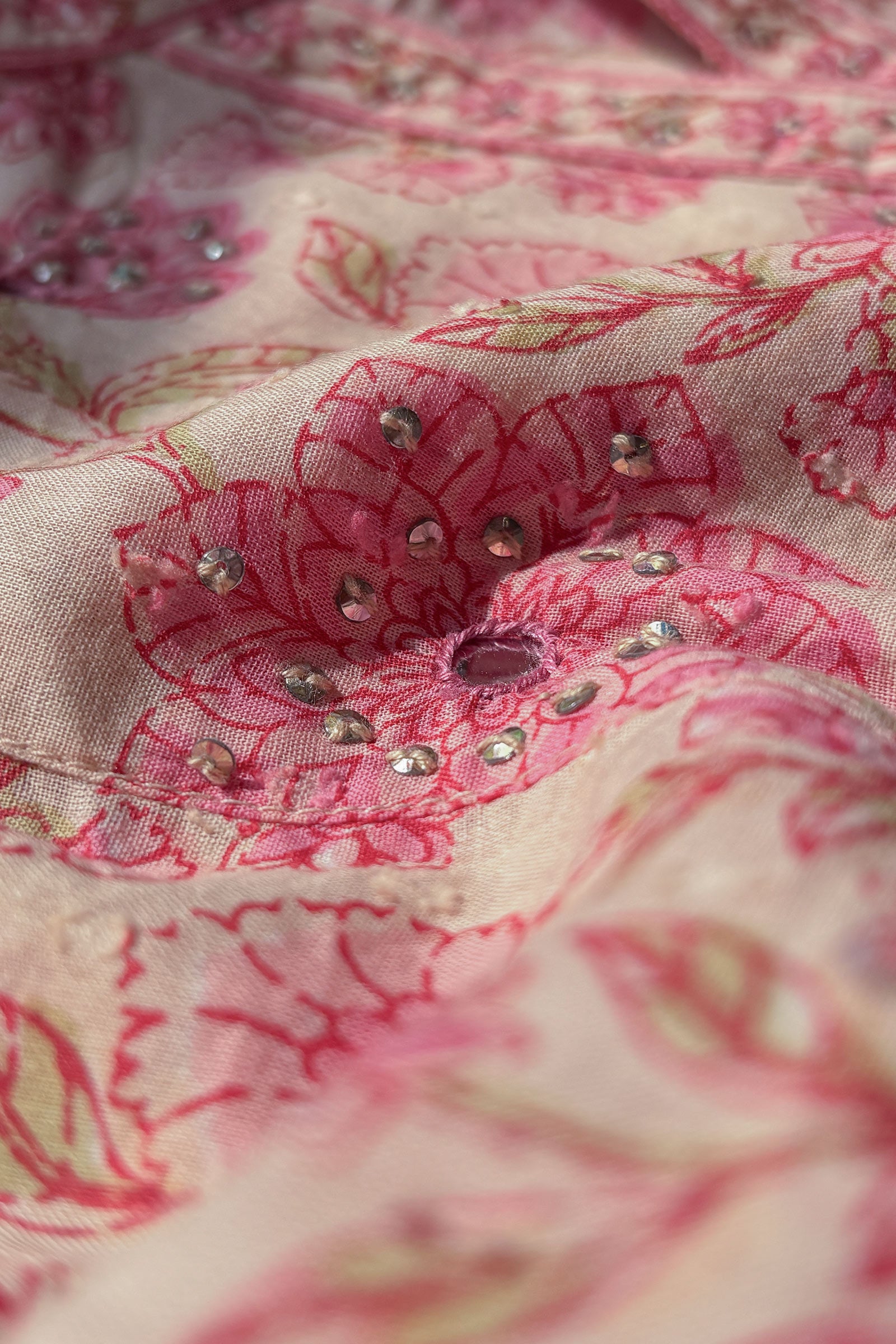 Gulbahar Nafia Sanganeri Kurta