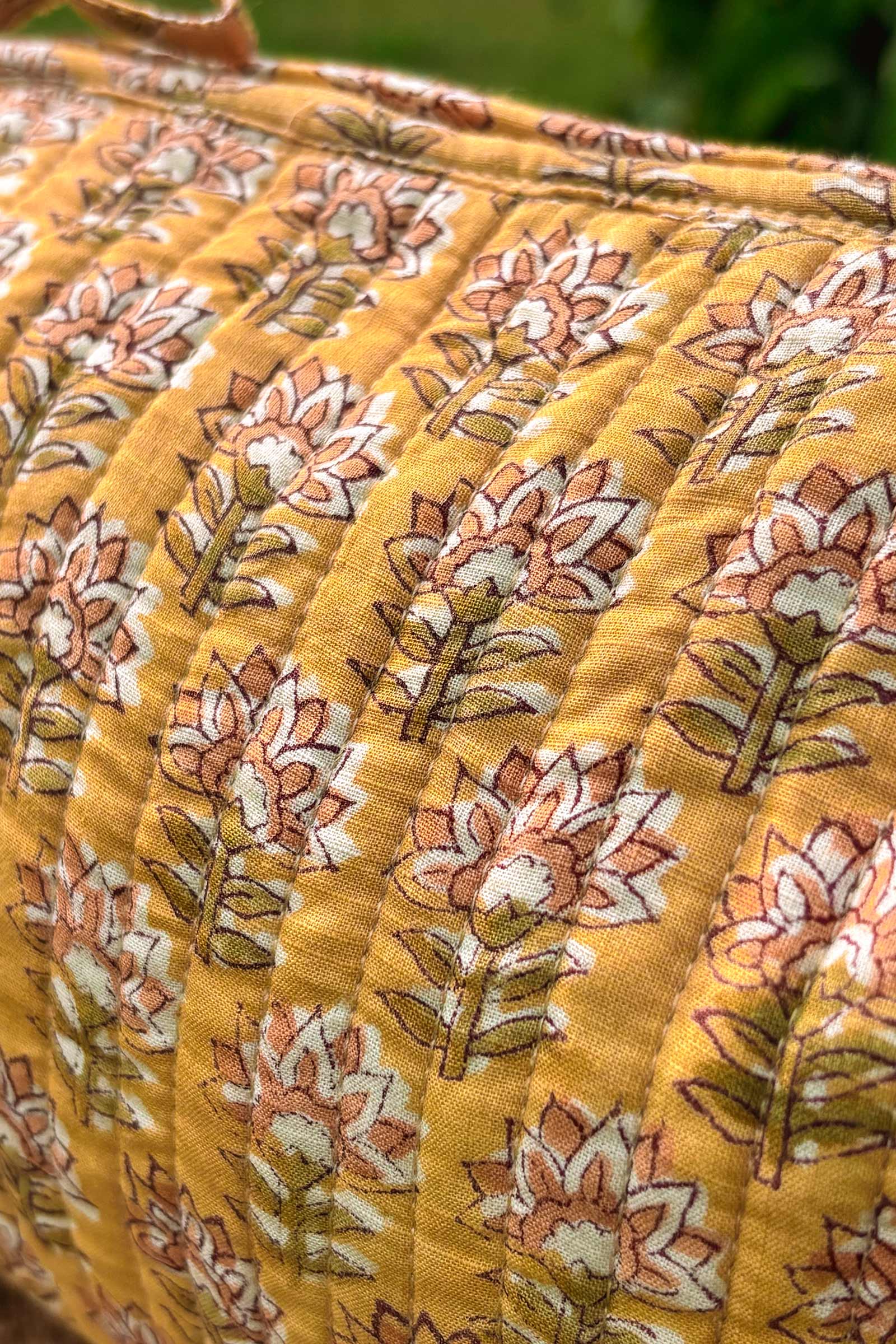 Roza Ira Vanity Pouch - Medium