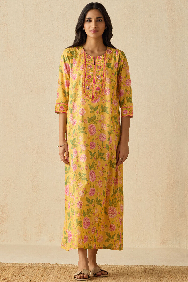 Meher Sunira Kaftan