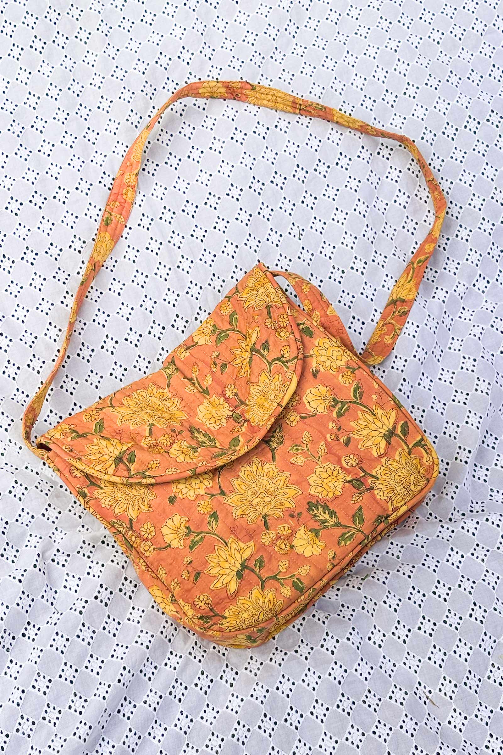 Roza Mahnoor Crossbody Bag