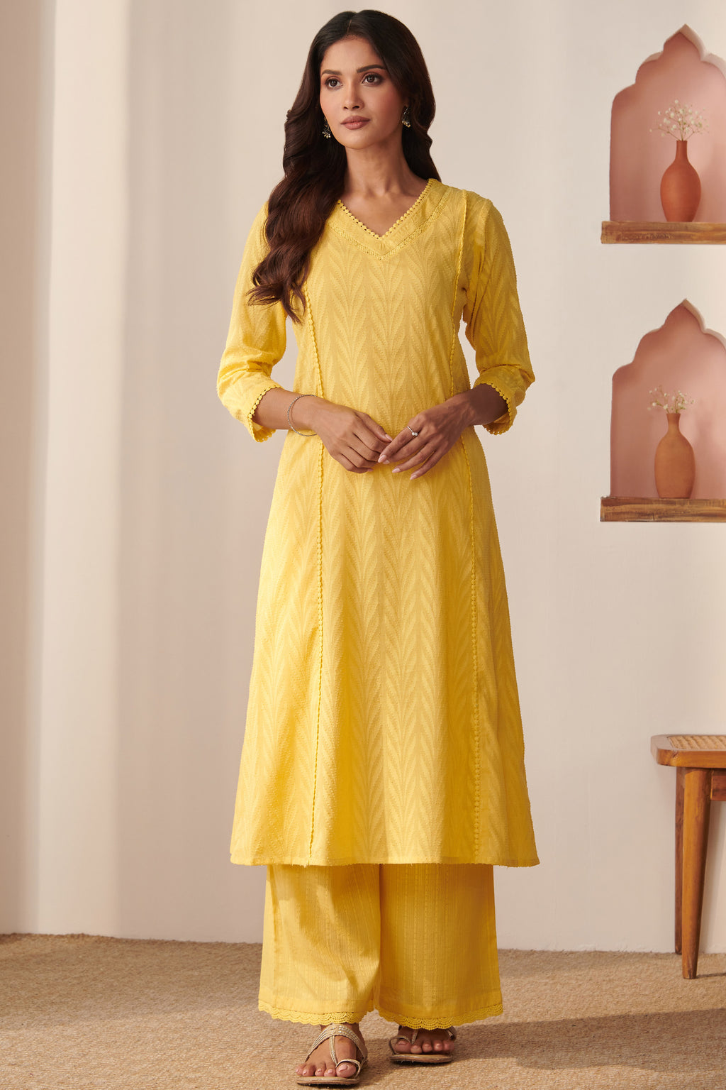 Roza Darya Daffodil Yellow Farsi