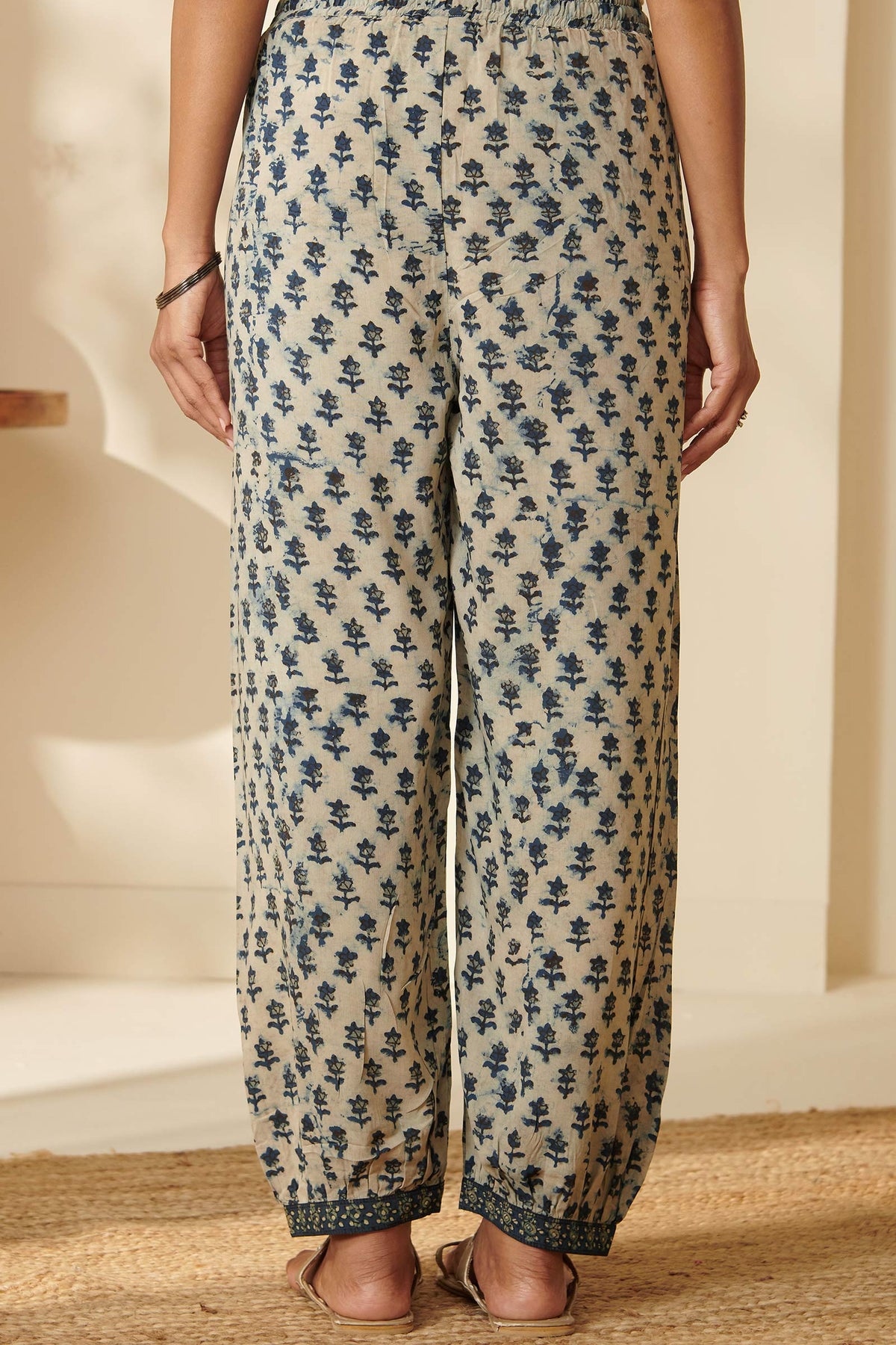 Sehra Saira Akola Izhaar Pants