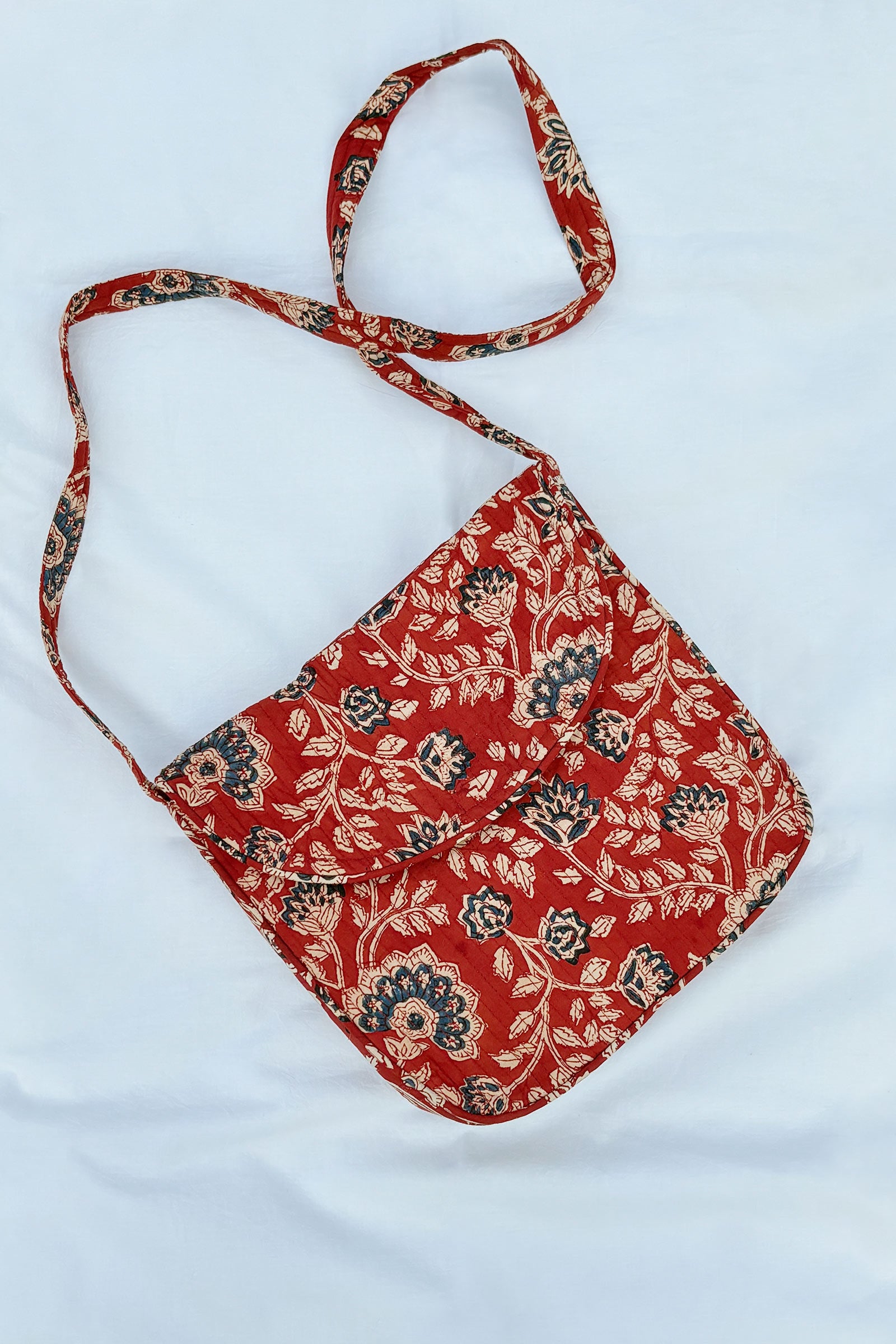 Surplus: Roza Nazmin Crossbody Bag