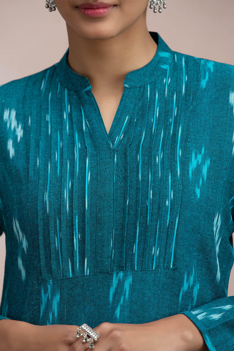 Naadirah Heer Ikat Top