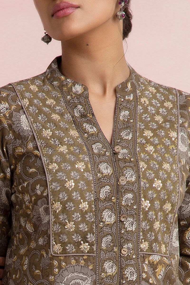 Rehnuma Mehreen Kurta