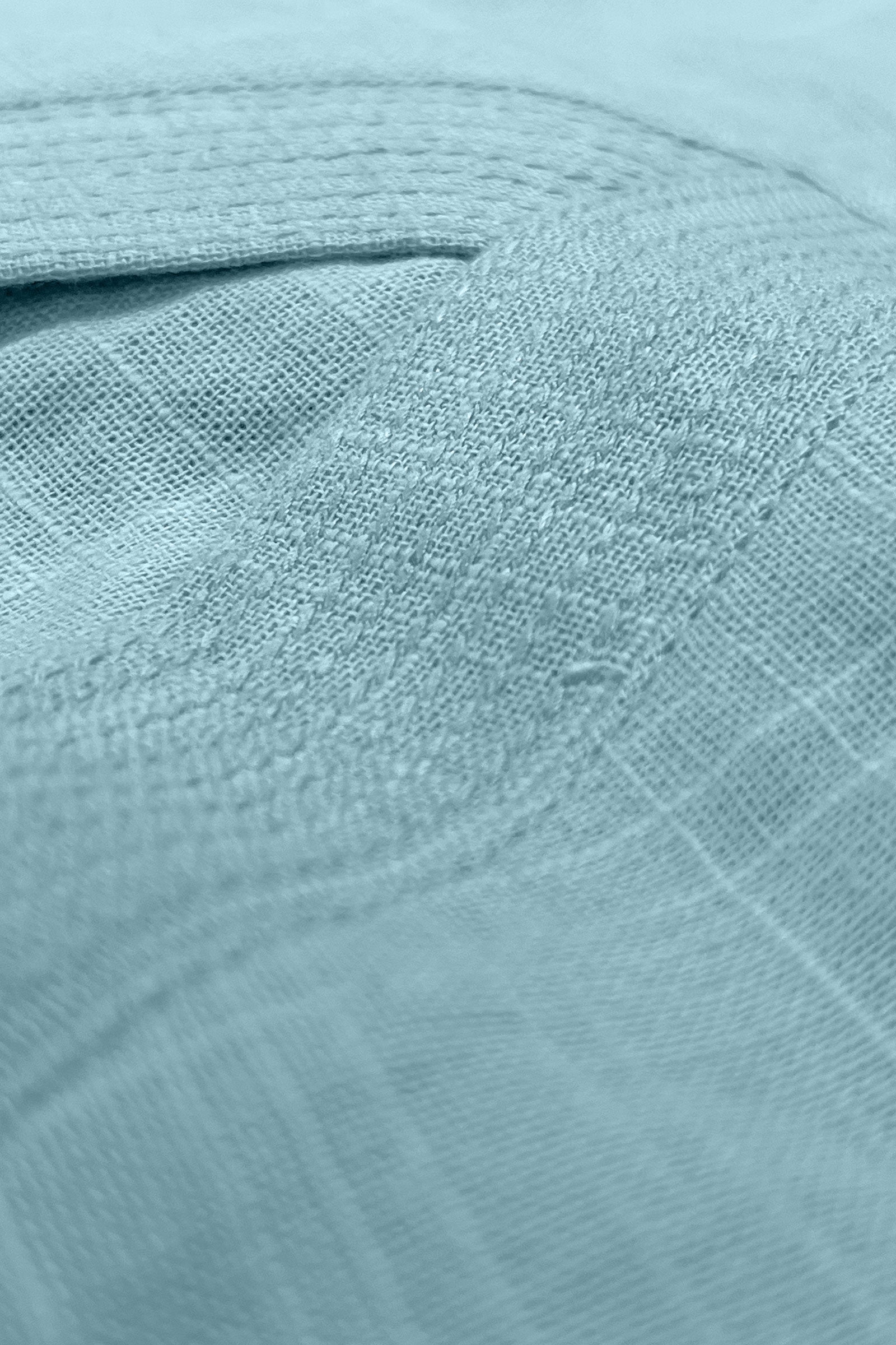 Surplus: Roza Shaheen Blue Kurta