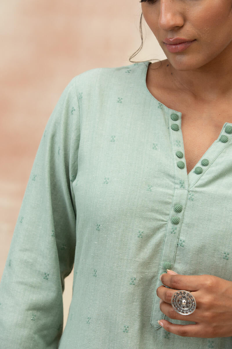 Naadirah Zareen Handloom Kurta