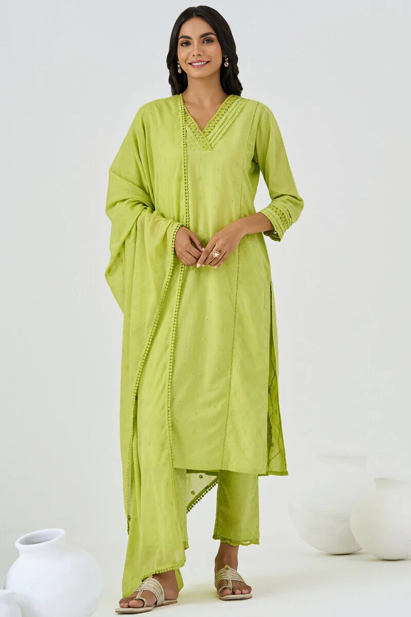 Surplus: Roza Aafiyah Green Schiffli Kurta