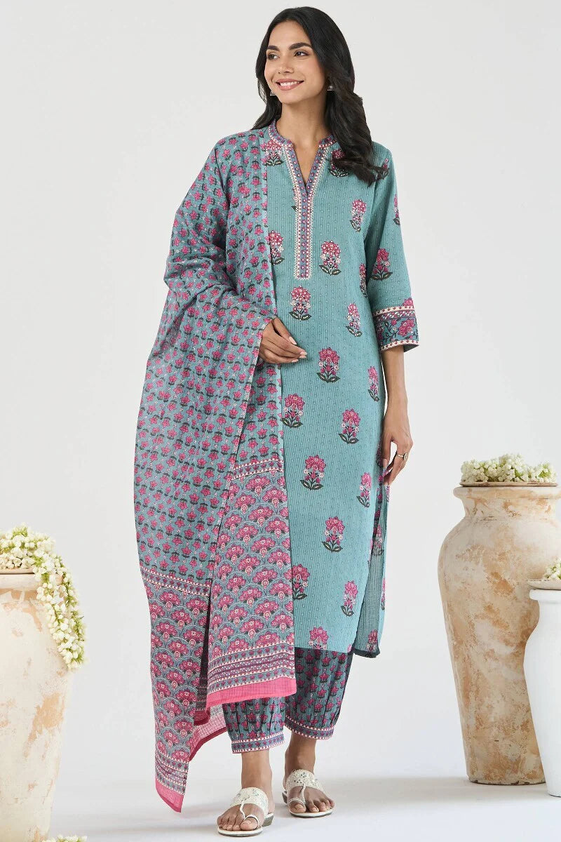 Surplus: Roz Meher Nahid Kurta