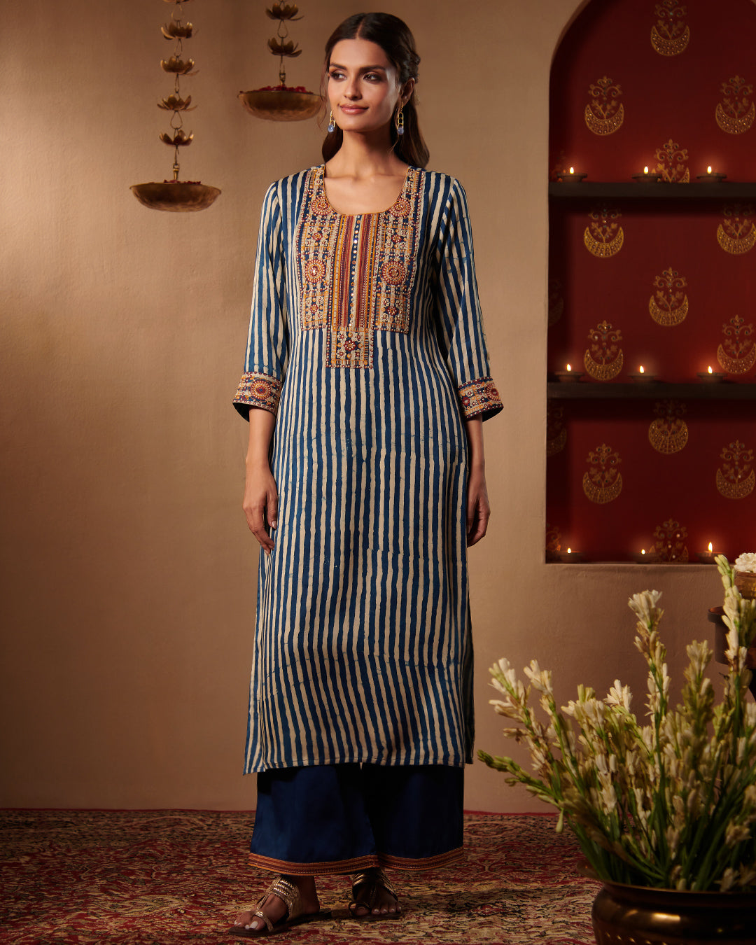 Roshanara Sehr Dabu Kurta