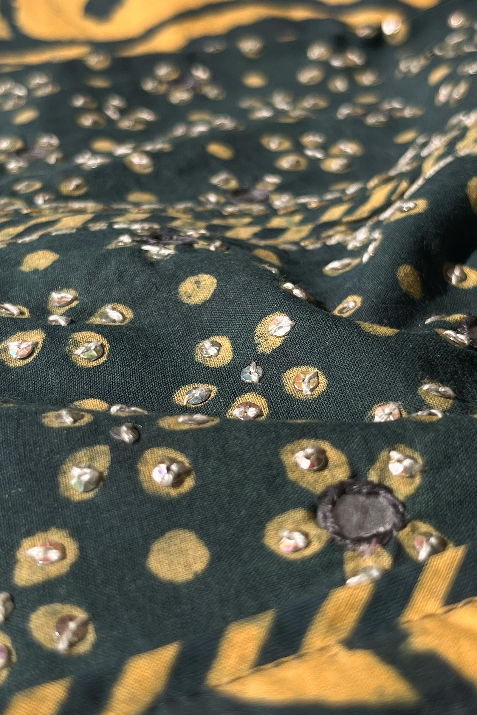 Surplus: Sehra Aisha Kurta