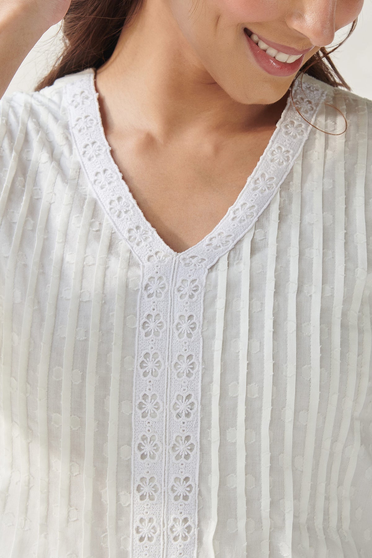 Mumtaz Samara White Top