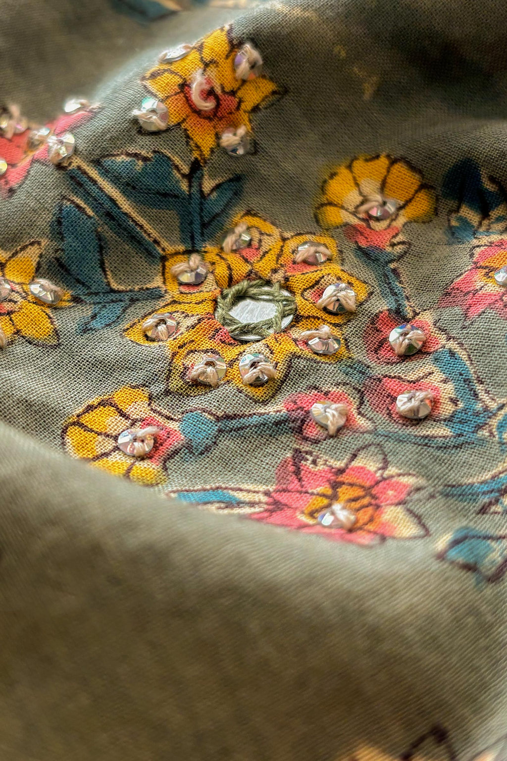 Nayanjal Inaya Sanganeri Kurta