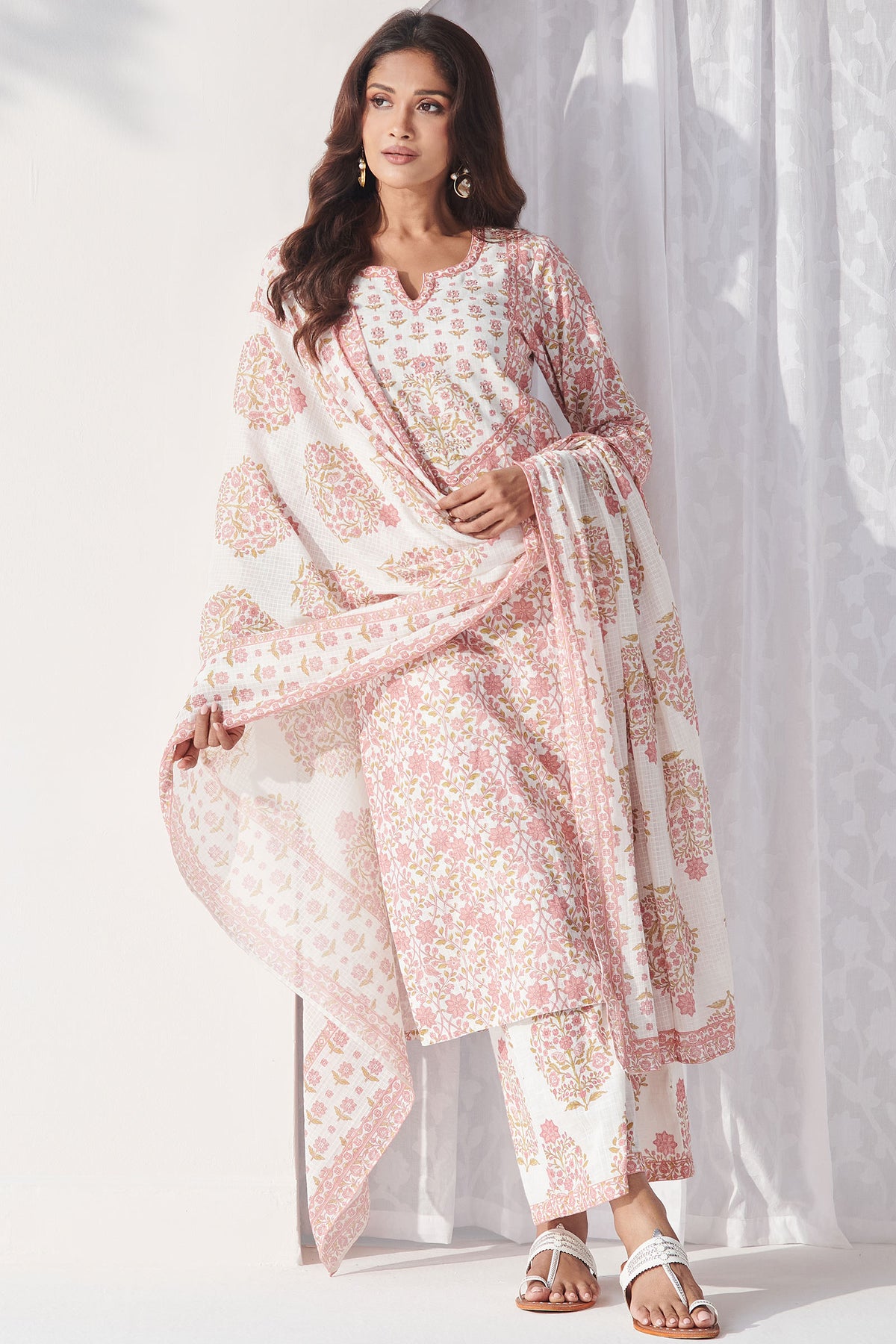 Gulbahar Nazneen Farsi