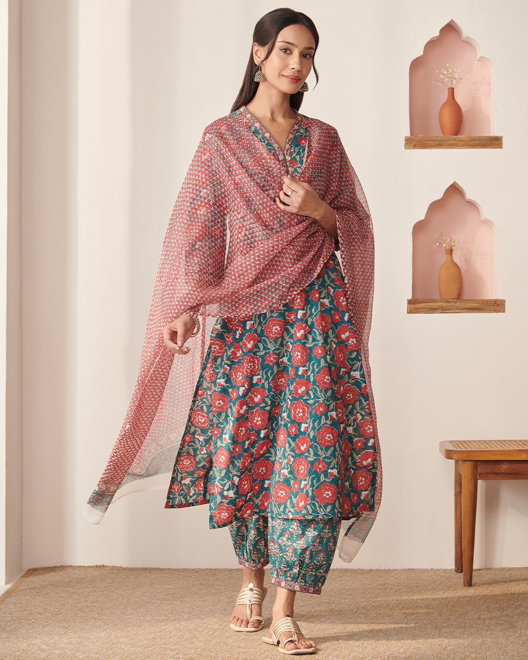 Zahira Farah Sanganeri Dupatta