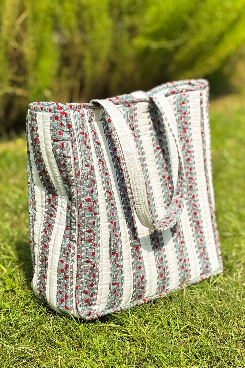 Roza Reya Tote Bag