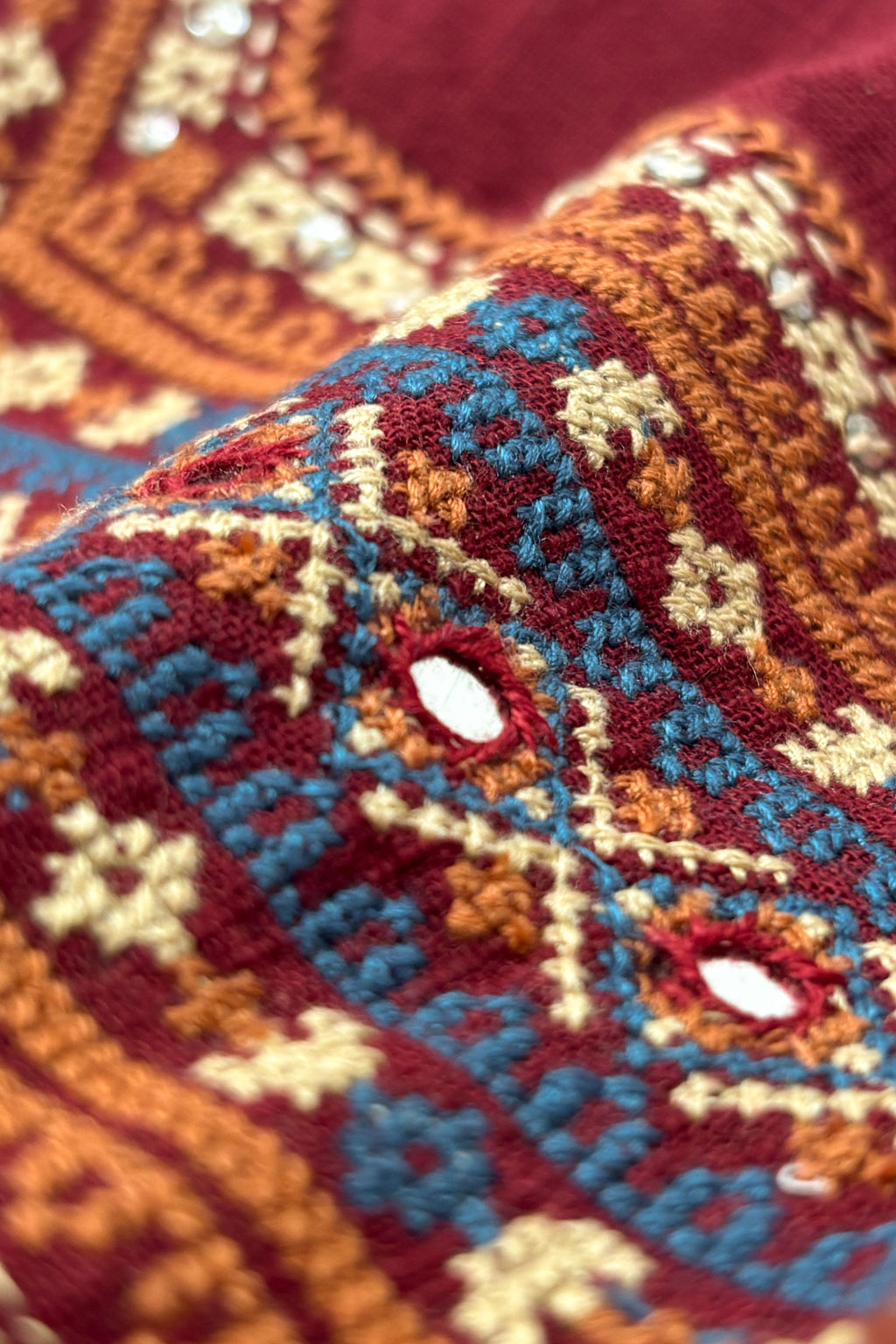 Mehraab Aahana Maroon Kurta
