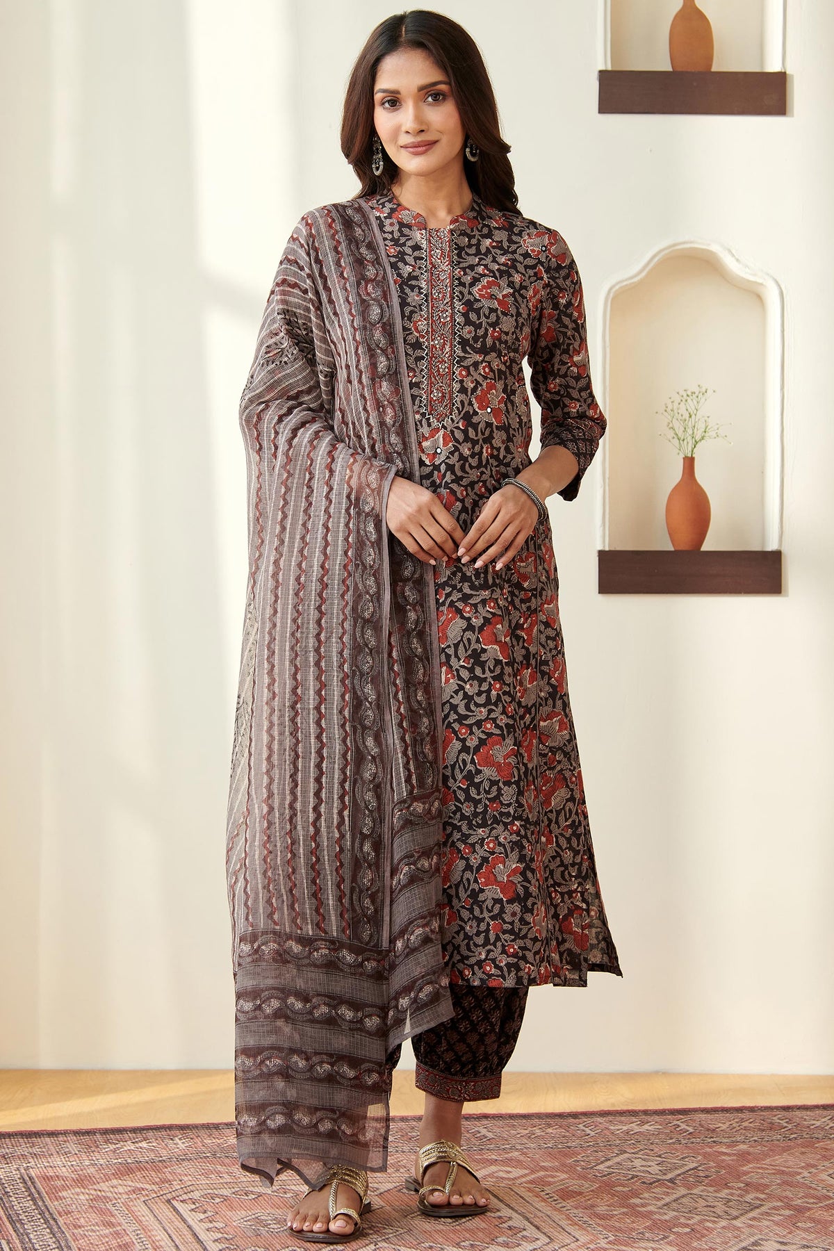 Sehra Nafeesa Bagru Dupatta