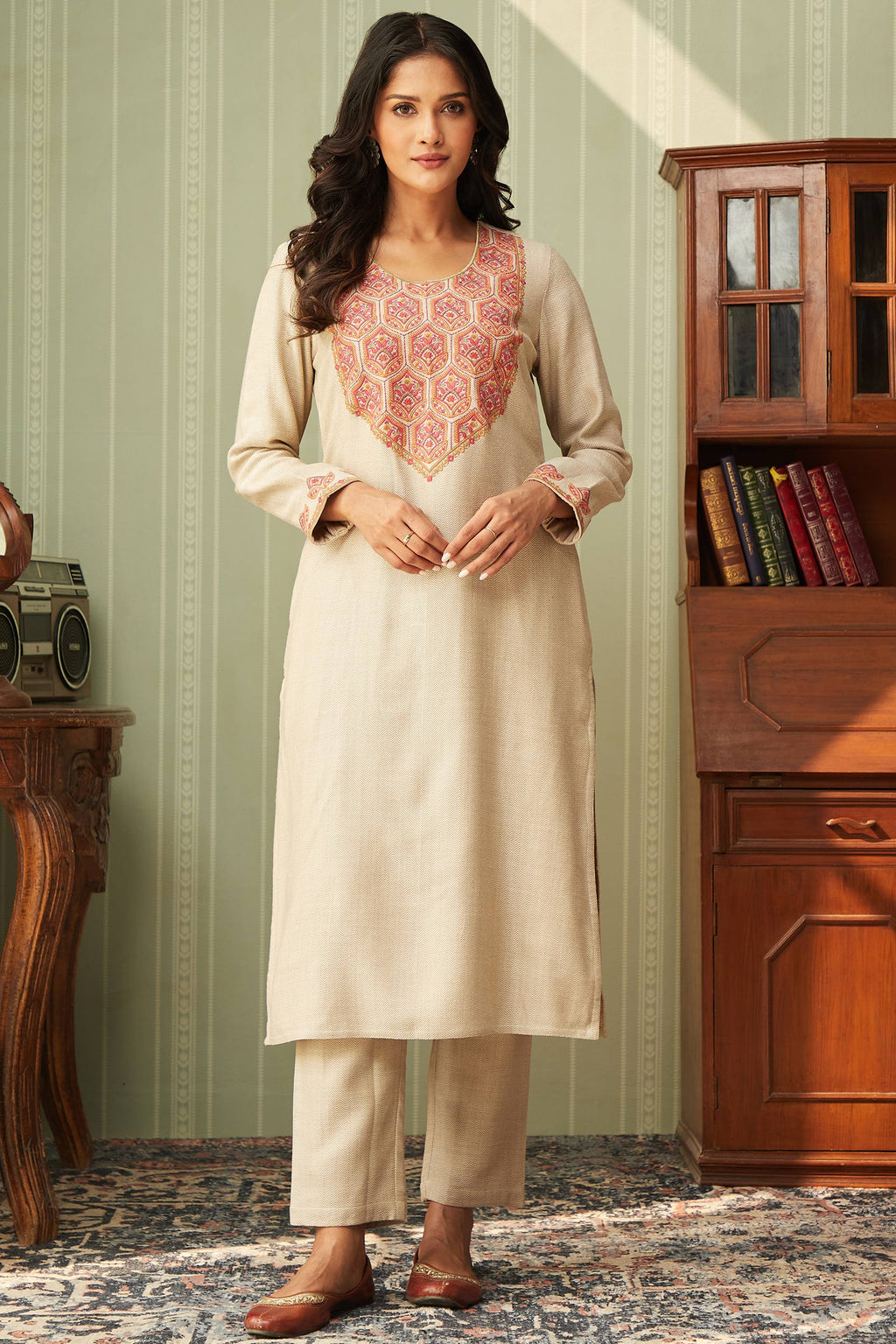 Naadirah Zainab Faux Wool Kurta