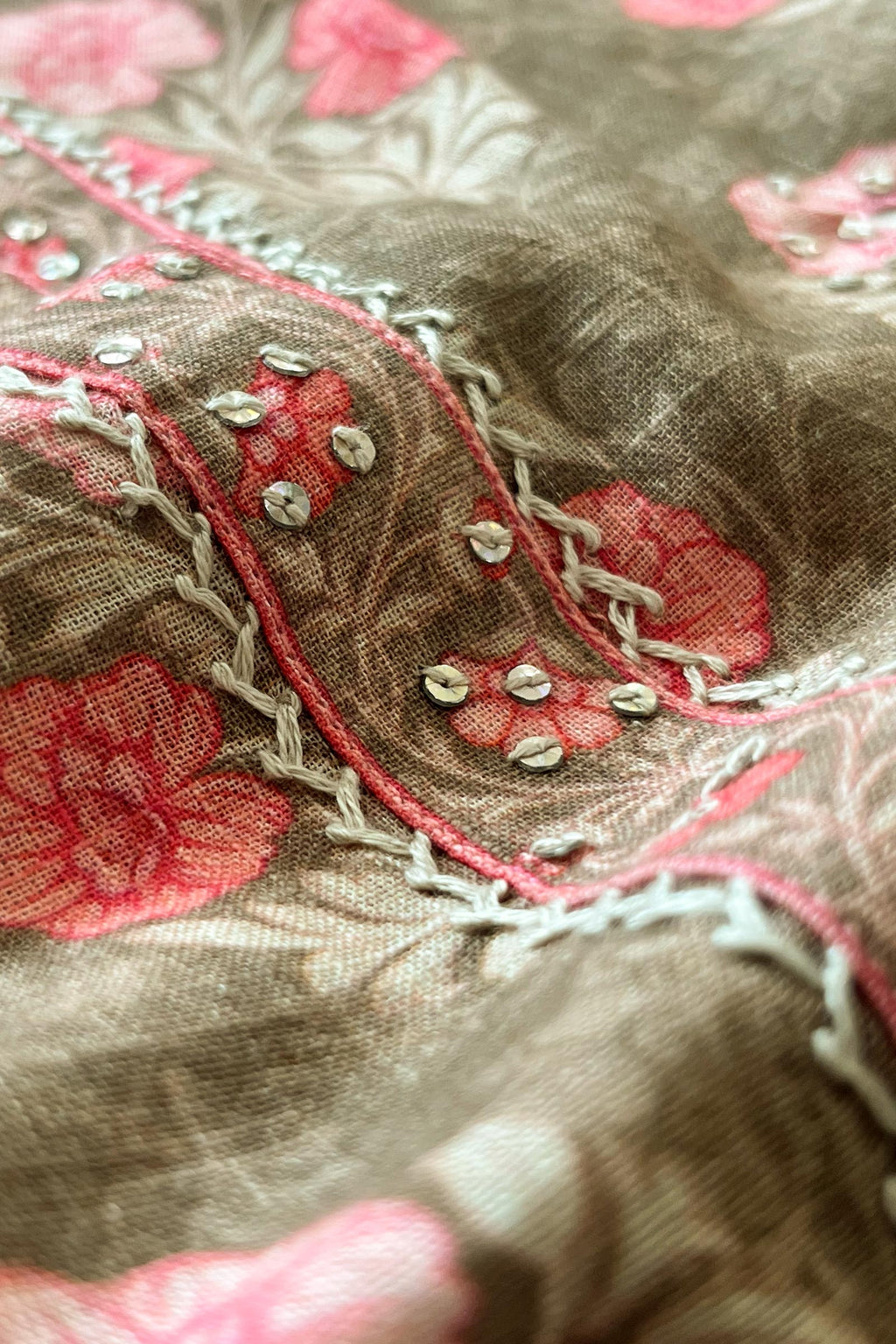 Surplus: Gauhar Asma Kurta