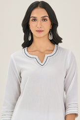 Surplus: Roza Mumtaz White Kurta