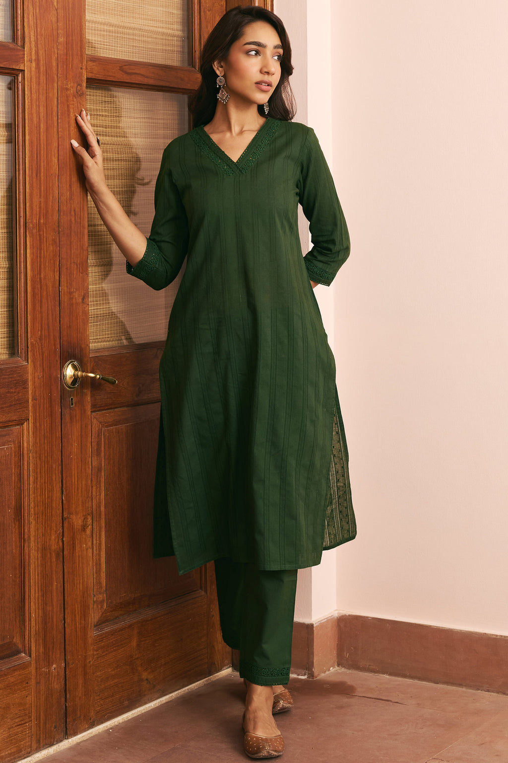 Roza Sehr Olive Green Narrow Pants