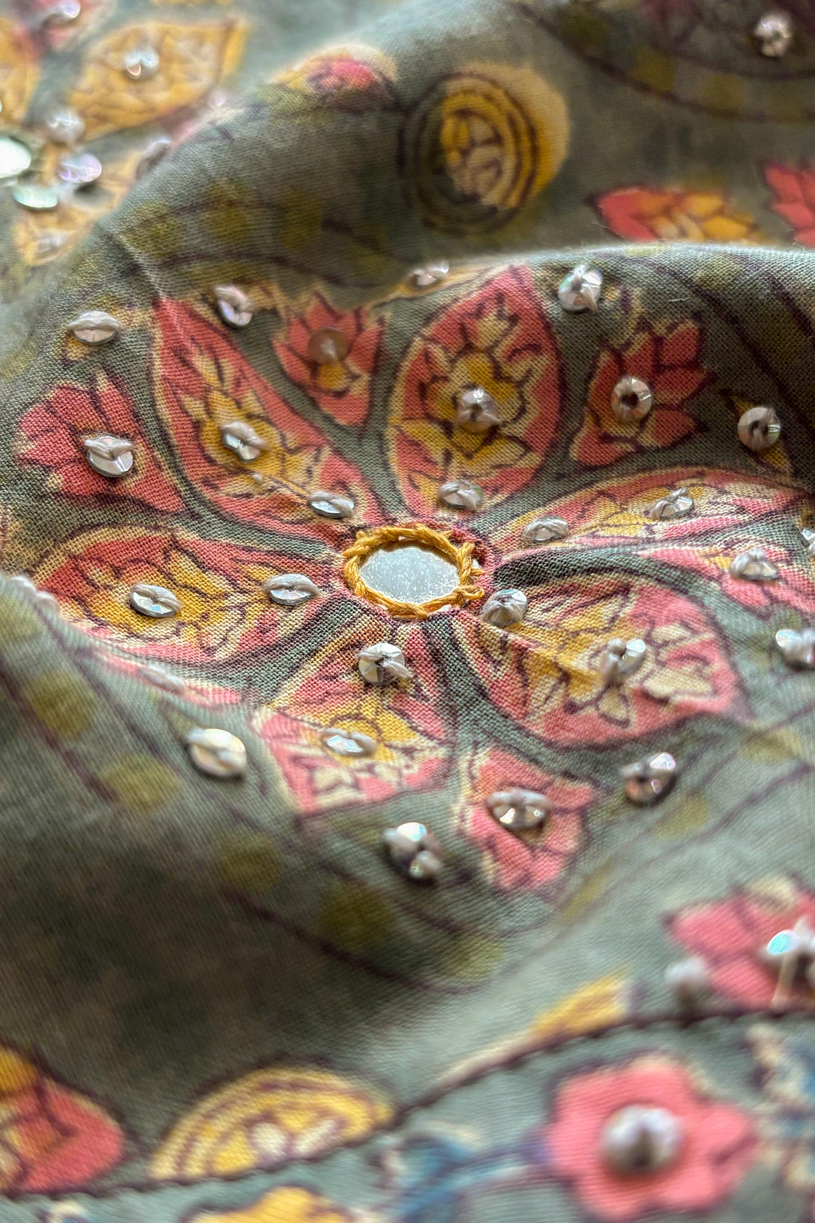 Nayanjal Shaheena Sanganeri Kurta