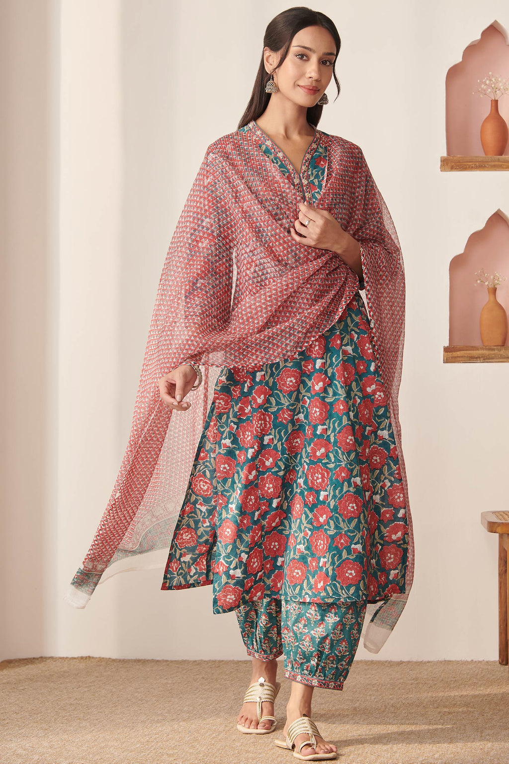 Zahira Farah Sanganeri Dupatta