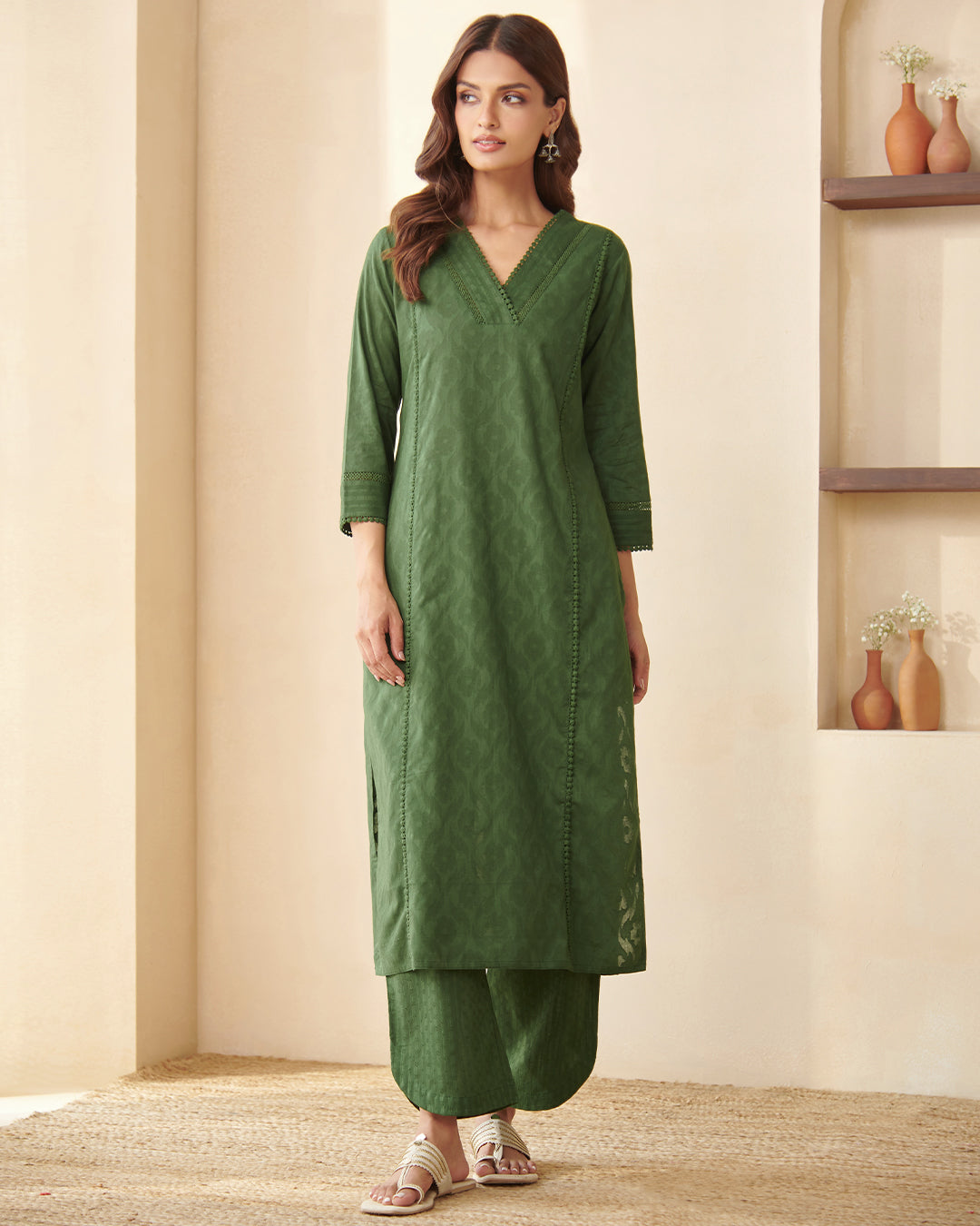 Roza Aaira Bottle Green Pants